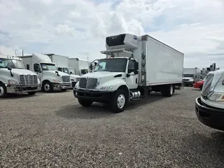 2020 NAVISTAR INTERNATIONAL MV607 (4X2)