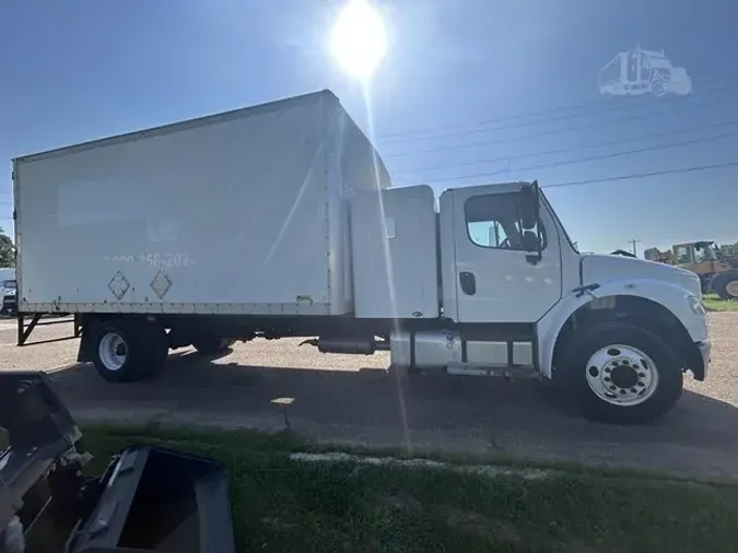 2015 FREIGHTLINER BUSINESS CLASS M2 106