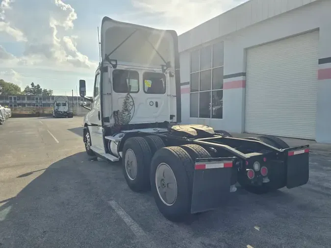 2019 FREIGHTLINER/MERCEDES NEW CASCADIA PX12664