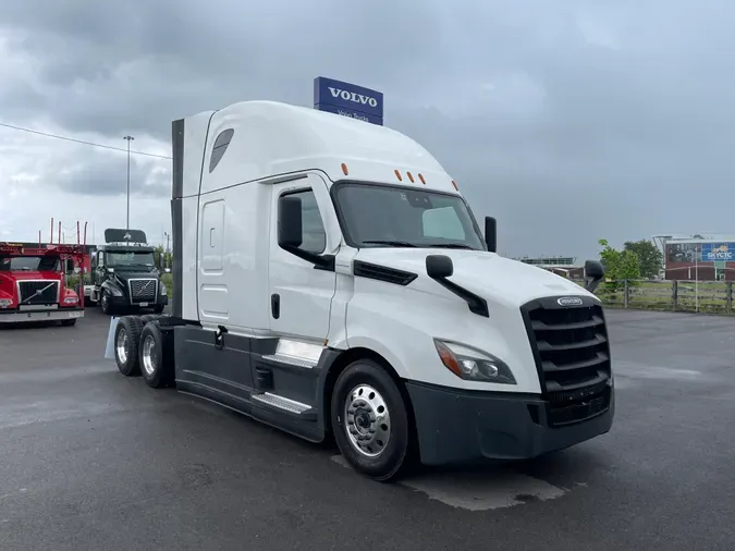 2022 Freightliner Cascadia 126d9f02d13ebfa019790ade9aa16fb04ab