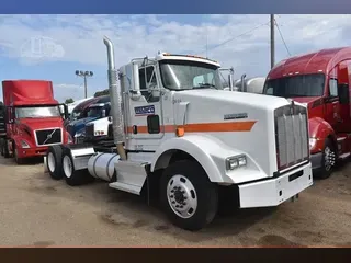 2013 KENWORTH T800