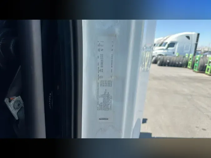 2022 Freightliner Cascadia 126