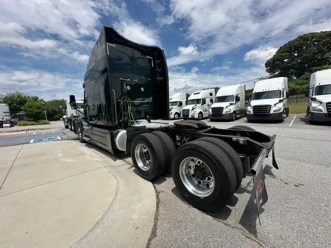 2022 Peterbilt 579