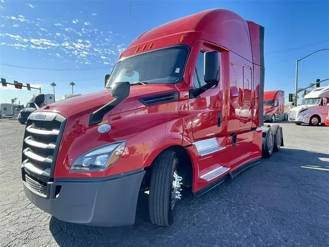 2022 FREIGHTLINER CASCADIA