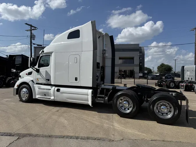 2022 Peterbilt 579