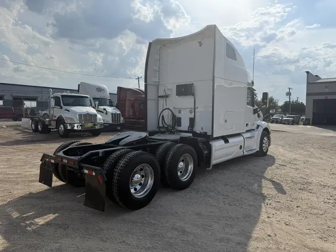 2022 Peterbilt 579