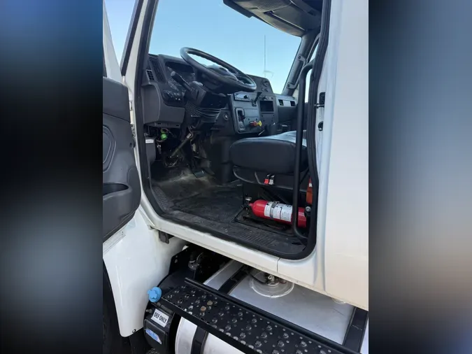 2021 International MV607