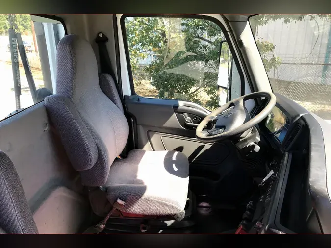 2021 INT LT625 6x4da026b87375cd51af5553930a483365c