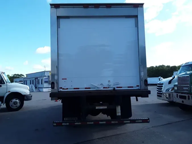 2020 FREIGHTLINER M2 106