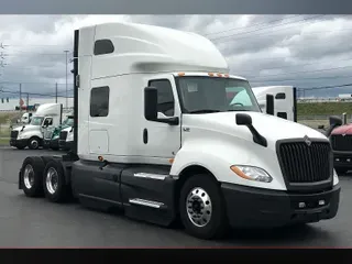 2021 INT LT625 6x4