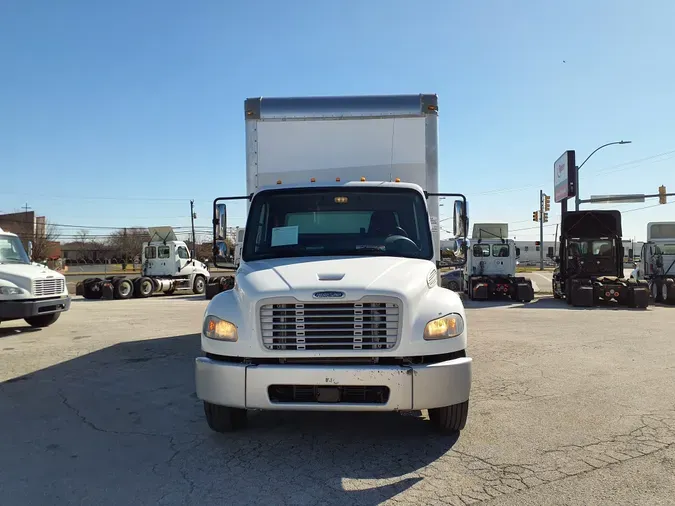 2018 FREIGHTLINER/MERCEDES M2 106