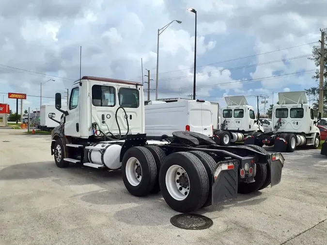 2020 FREIGHTLINER/MERCEDES NEW CASCADIA PX12664