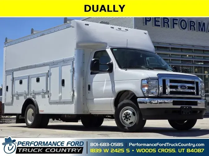 2025 Ford E-Series Cutawayda132e6c1fdf999cdd0aa602a42ef510