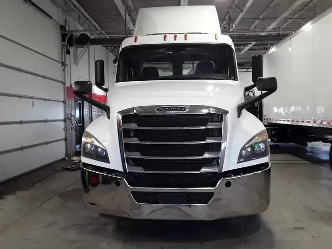 2019 FREIGHTLINER/MERCEDES NEW CASCADIA PX12664