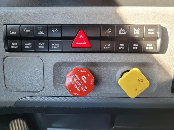 2022 Freightliner Cascadia