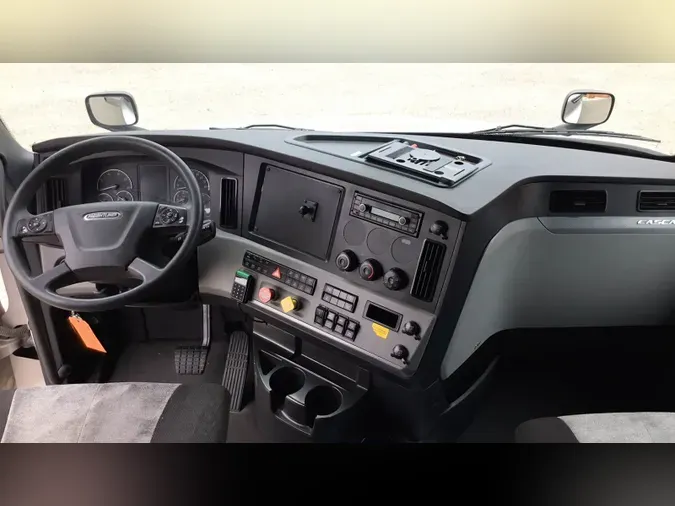 2021 Freightliner Cascadia