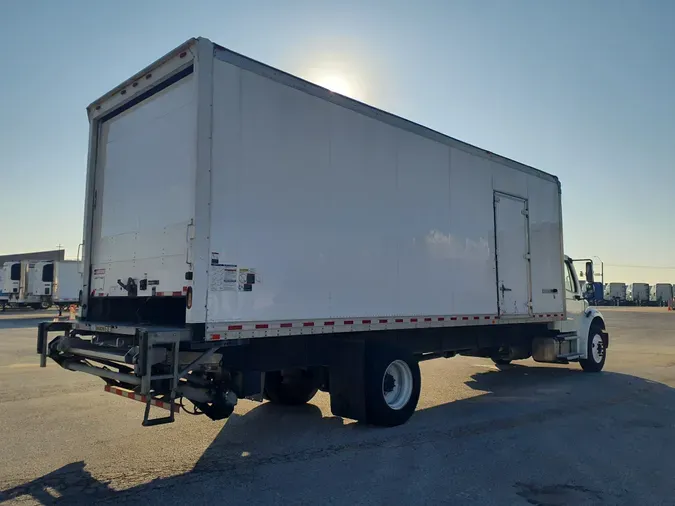 2018 FREIGHTLINER/MERCEDES M2 106