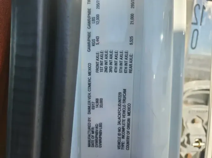 2018 FREIGHTLINER/MERCEDES M2 106