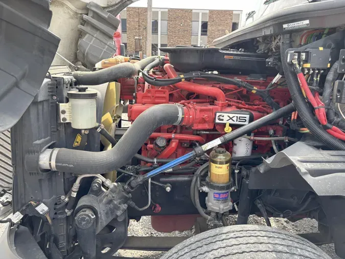 2021 International LT625