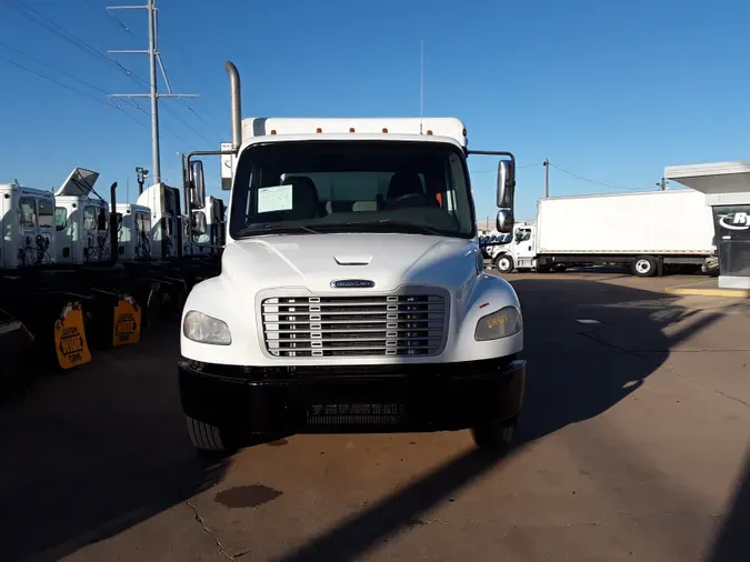 2017 FREIGHTLINER/MERCEDES M2 106