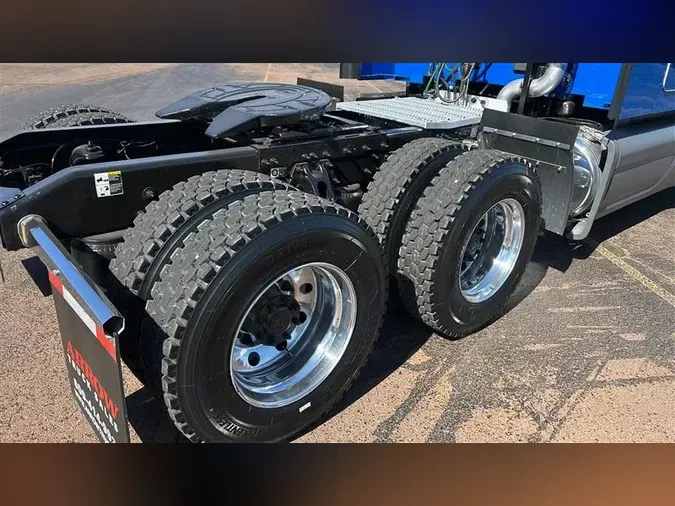 2019 PETERBILT 579