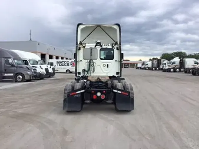 2019 Freightliner Cascadia