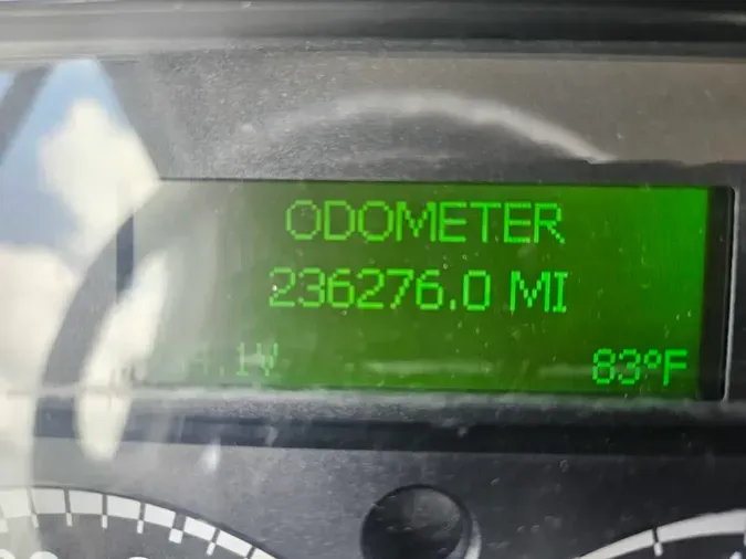 2022 FREIGHTLINER/MERCEDES M2 106