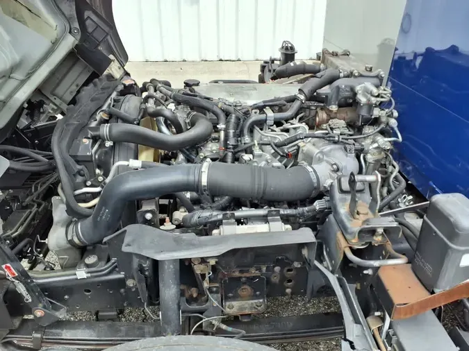 2018 ISUZU NRR