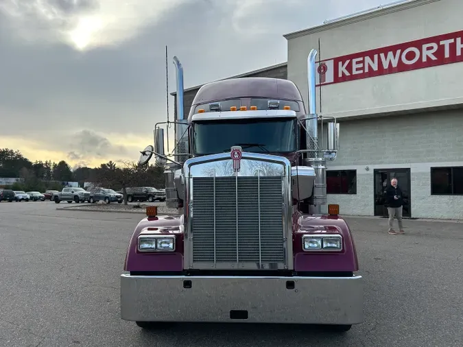 2021 Kenworth W900Lda37e7d125bfa32603197de5dd46c248
