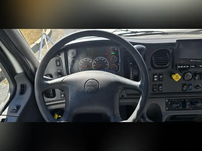 2020 Freightliner Business Class M2 106