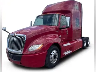 2019 International LT625