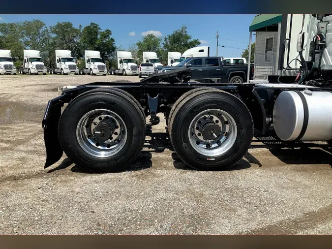 2021 INT RH613 6x4