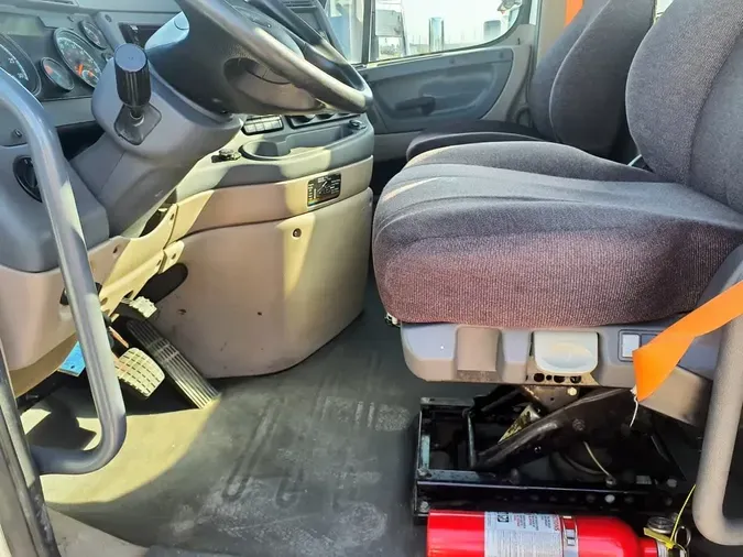 2018 FREIGHTLINER CASCADIA 125