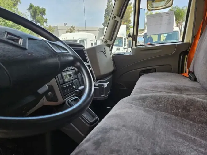 2018 NAVISTAR INTERNATIONAL 4300
