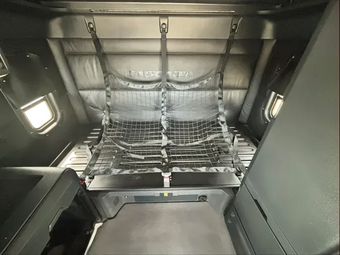 2023 Freightliner Cascadia 126