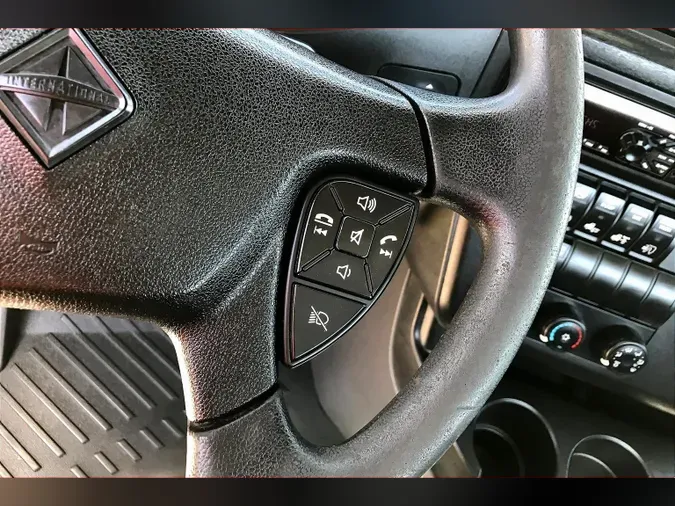 2019 INT LT625 6x4