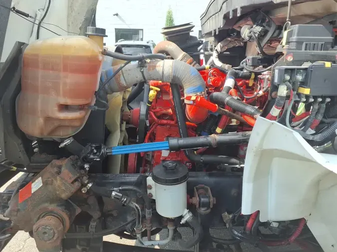 2019 NAVISTAR INTERNATIONAL 4300