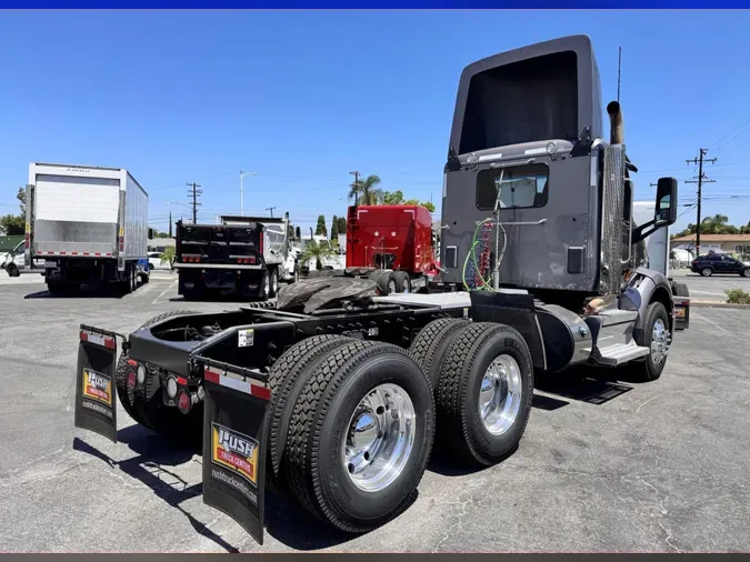 2021 Peterbilt 579da45fe874dc3156066b1b2f82cb80eb6