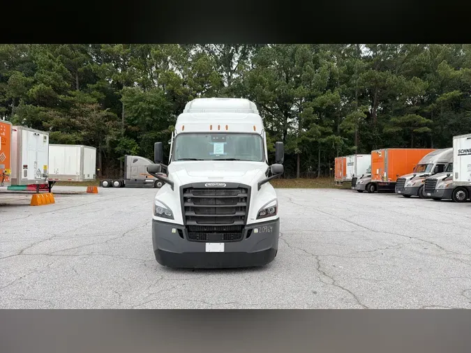 2022 Freightliner Cascadia 126da4c552ea0f7df5f479134f04e1346b7
