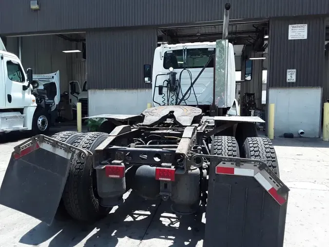 2020 NAVISTAR INTERNATIONAL LT625 DAYCAB T/A