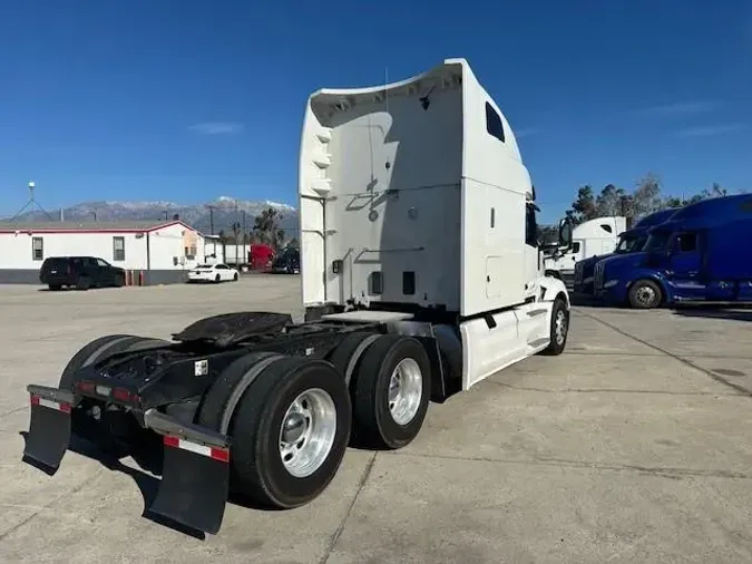 2023 Peterbilt 579