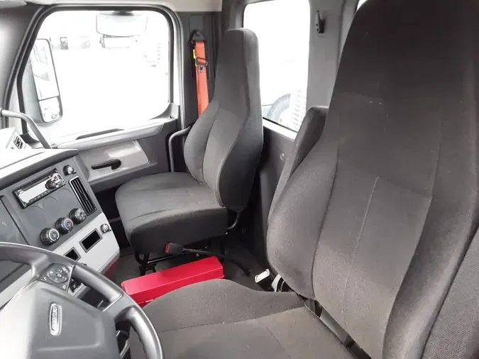 2018 FREIGHTLINER NEW CASCADIA PX12664