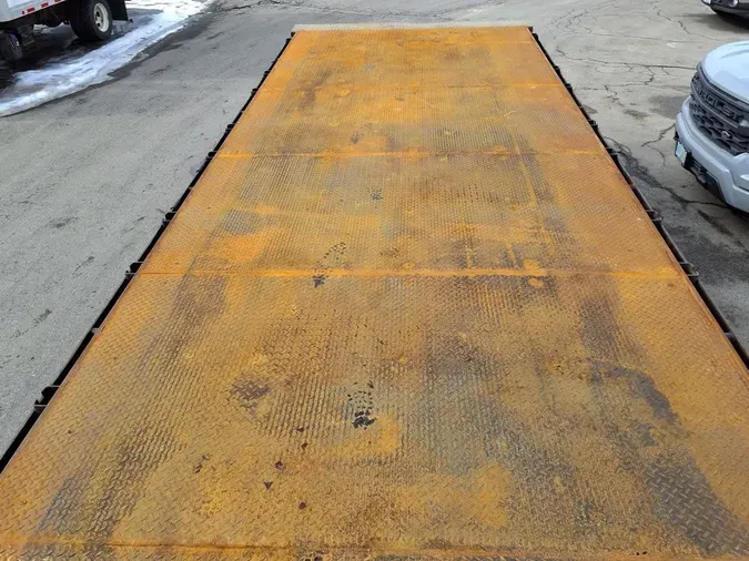 2019 FREIGHTLINER/MERCEDES M2 106