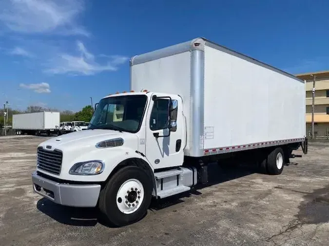 2019 Freightliner Business Class M2 106