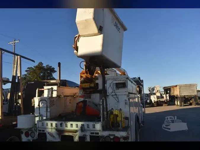 2008 ALTEC AA755L