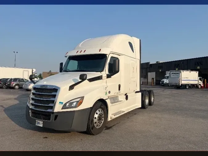 2019 Freightliner T12664ST