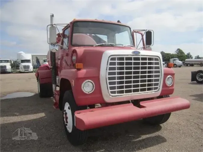 1984 FORD LN8000
