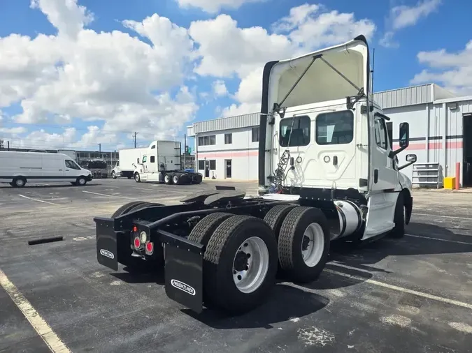2019 FREIGHTLINER/MERCEDES NEW CASCADIA PX12664da6e06289034bd61567427a846869d21