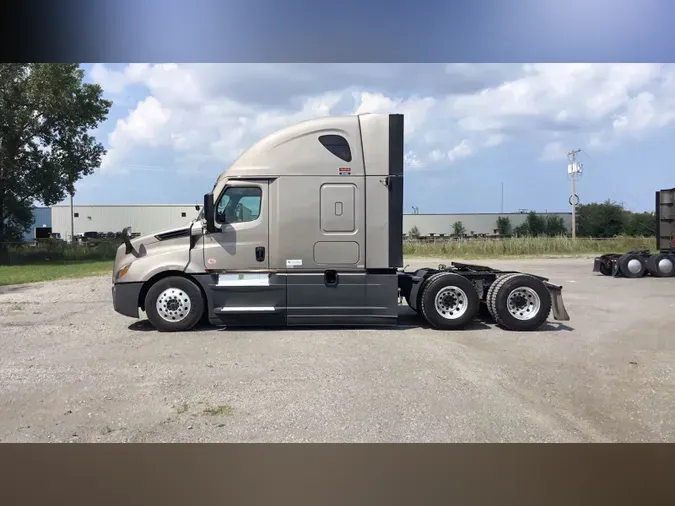 2024 Freightliner Cascadia 126da6f28f01c72b61fc86263f7c8a250a6