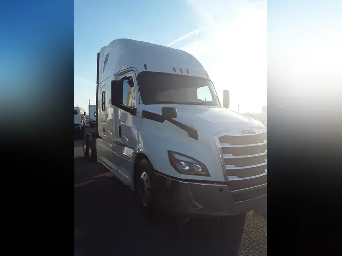 2020 FREIGHTLINER/MERCEDES NEW CASCADIA PX12664